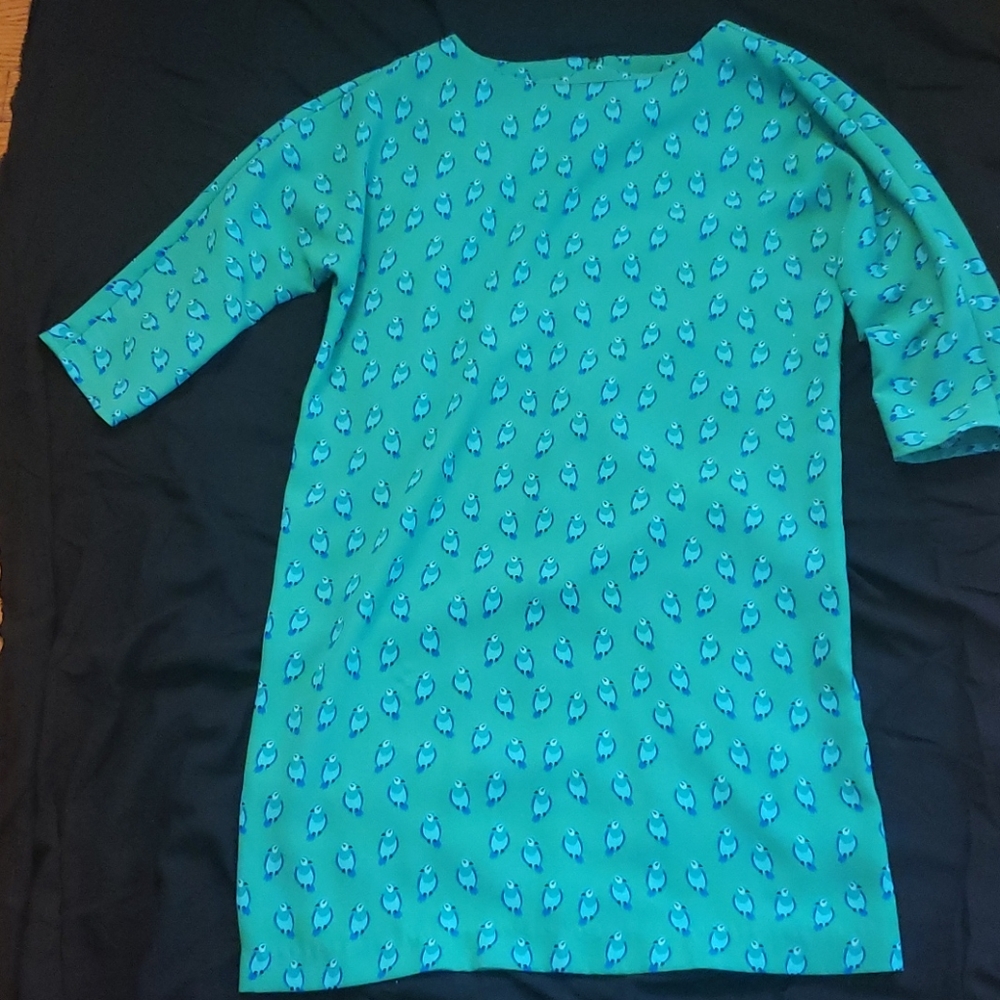 Green shift dress